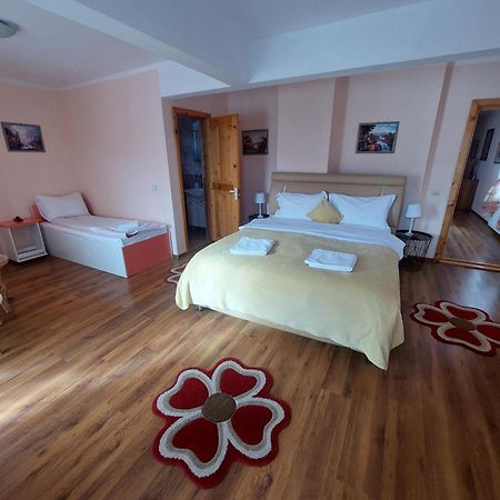 Casa Tamara Hotel Bran  Buitenkant foto